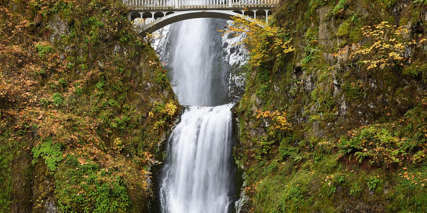 Multnomah Falls, a multi-tier waterfall cascading down a rock face